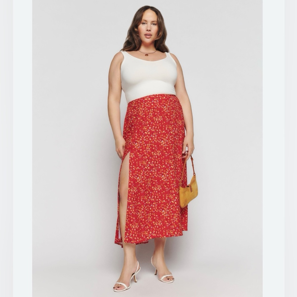 Urban Works Women’s Red Floral Print Flowy Slit Pull-On Skirt Size XL